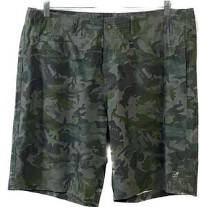 Amplify Men's XL Camo Shorts Green Gray Versatile Trendy Functional Stylish